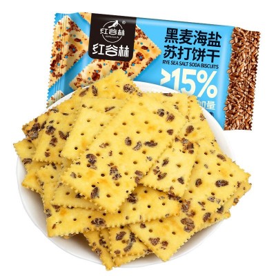 红谷林黑麦海盐苏打饼干梳打咸味饼干休闲零食发酵饼乾零食大礼包图5