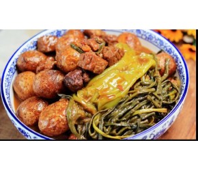 万万没想到，东北酱味小土豆这么好吃，农家菜就是下饭
