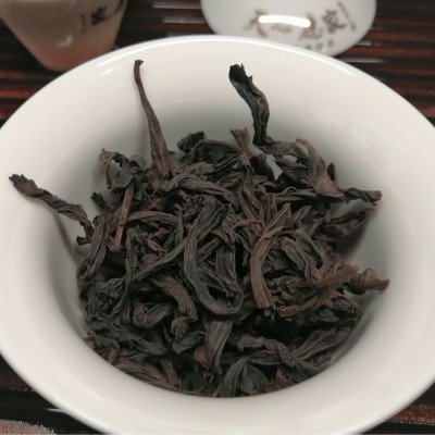 武夷岩茶牛栏坑正岩坑涧桂皮辛辣味花果香炭焙肉桂批发泡袋装斗茶图3