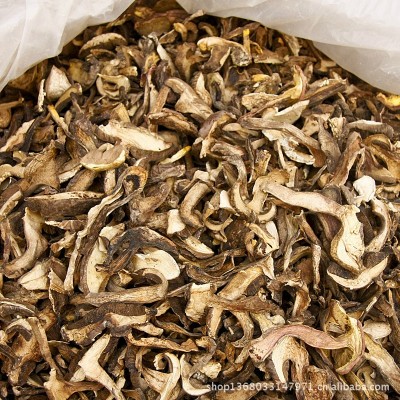 批发黑牛肝菌 牛肝菌 黑牛肝 牛肝菌 云南产地图5