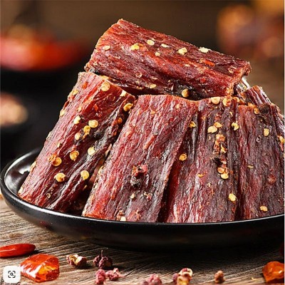 四川风干猪肉干零食景区特产展会风干猪肉干巴休闲食品厂家图3