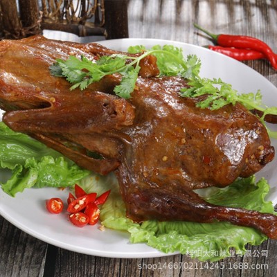 湖南郴州特产板鸭500g微辣手撕茶油太和鸭酱香味金太和贡整只送礼