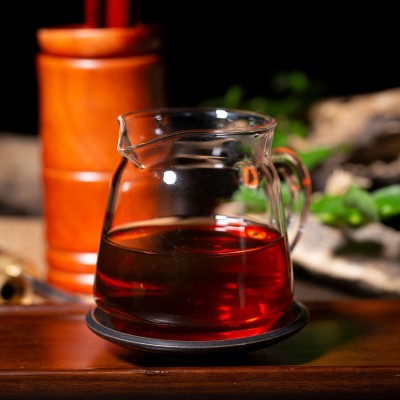 厂家批发云南普洱茶叶2020年茶皇金芽大金芽勐海陈香宫廷熟茶散茶图4